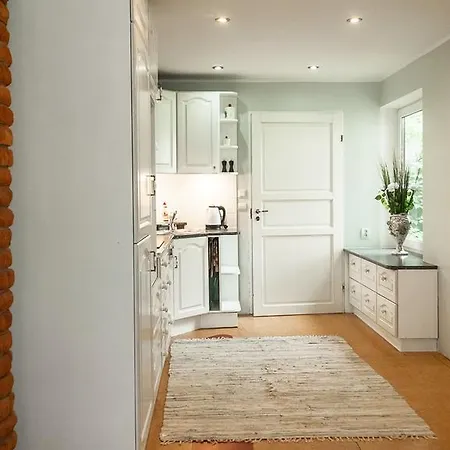 Best Stay-Paernu Villa *