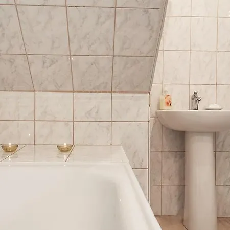 Best Stay-Paernu Villa * Parnu